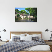 Segur-le-Chateau in Frankrijk canvas print (Insitu (Slaapkamer))