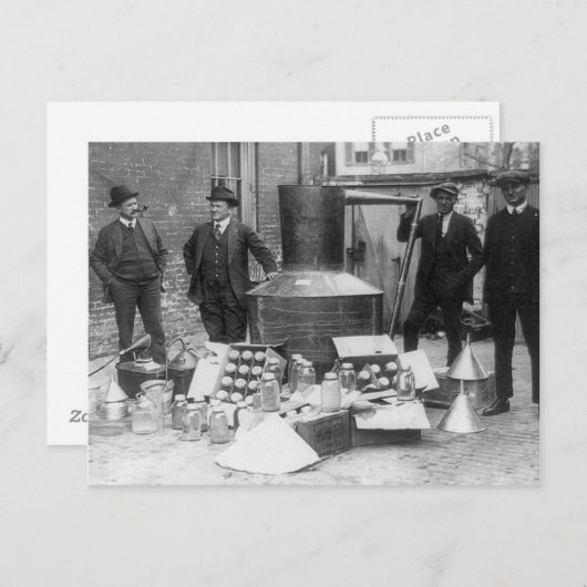 Seized Moonshine still, 1922 Briefkaart (Voorkant / Achterkant)