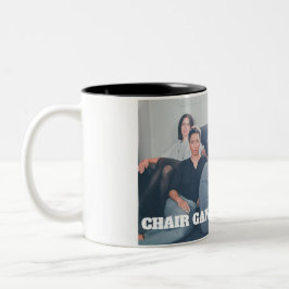 Seizoen twee van de reeks CHAIR GANG Tweekleurige Koffiemok