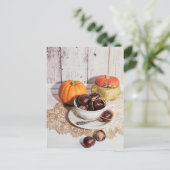 Seizoensgebonden rustige herfst kastanje en pompoe briefkaart (Staand voorkant)