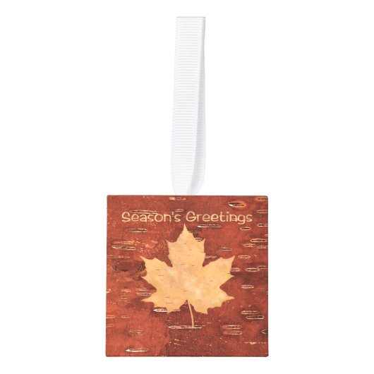 Seizoensgroeten - Maple Leaf on Birch Bark Decoratie (Voorkant)