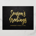 Seizoensgroeten Modern Elegant Black Damask Folie Feestdagen Briefkaart<br><div class="desc">Uw zakelijke logo kan achteraan worden toegevoegd. Wijzig het vakantiebericht,  de bedrijfsnaam of de bedrijfsnaam. Hier te vinden op: http://www.zazzle.com/selectpartysupplies</div>