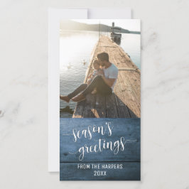 Seizoensgroeten Modern Schrift Blauw Roestig Hout Feestdagenkaart