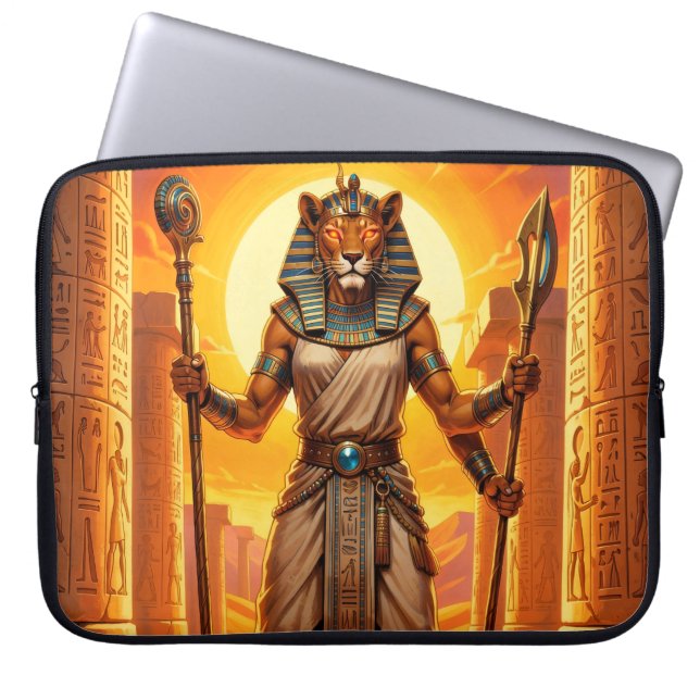 Sekhmet – Löwenköpfige Kriegsgöttin Laptop Sleeve (Voorkant)