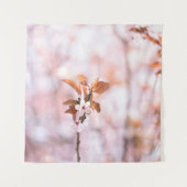 SELECTIEVE FOCUS FOTO VAN DE BROEIKLEDE BOOM WANDKLEED (Voorkant (horizontaal))