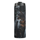 SELECTIEVE FOCUS VAN SILVER TABBY CAT THERMOSBEKER (Voorkant)