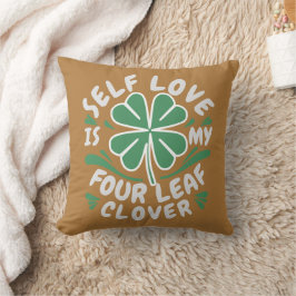 Self Love Four Leaf Clover Sierkussen