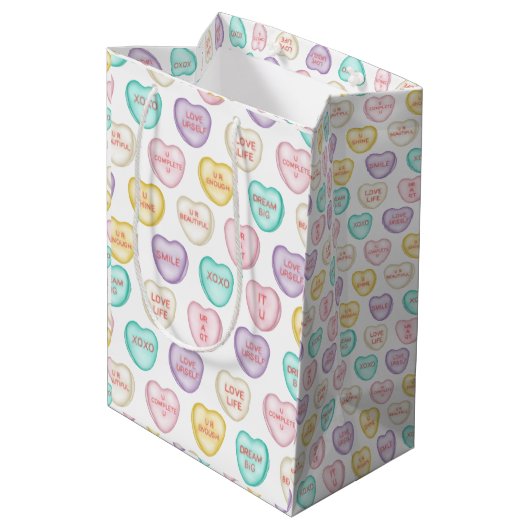 Self Love Snoep Hearts - White Gift Bag Medium Cadeauzakje (Achterkant Gekanteld)
