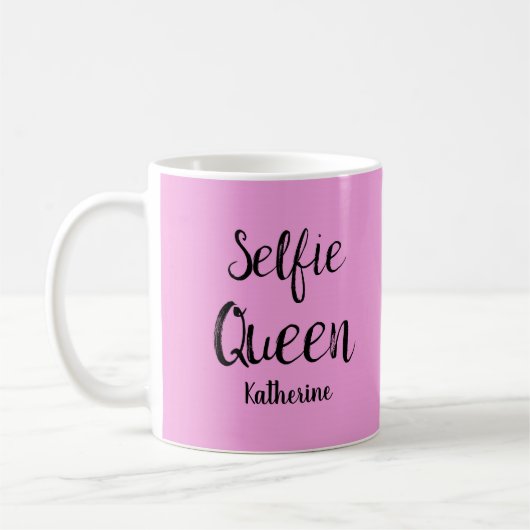 Selfie Queen Naam Gepersonaliseerd Roze Koffiemok (Links)