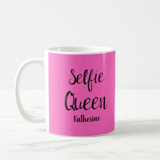 Selfie Queen Naam Gepersonaliseerde Fuchsia Hot Pi Koffiemok (Links)
