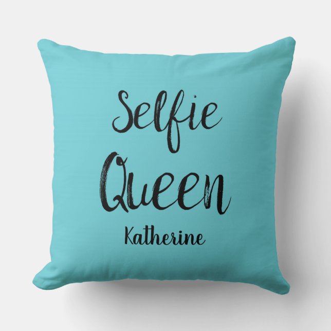 Selfie Queen Naam Gepersonaliseerde Turquoise Blau Kussen (Voorkant)