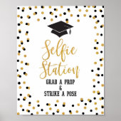 Selfie-station Pak een prop-Afstuderen-teken Poster (Voorkant)