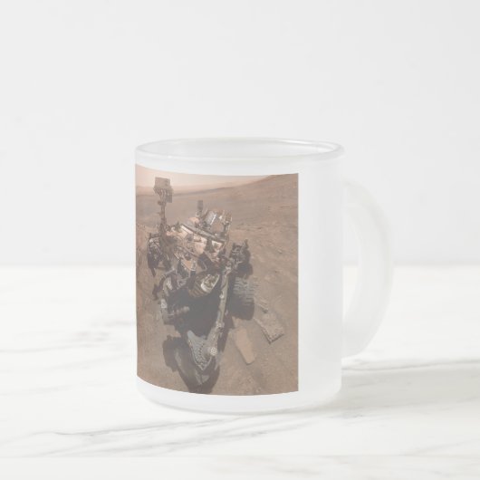 Selfie van Mars Curiosity Rood Marslandschap Matglas Koffiemok (Voorkant rechts)