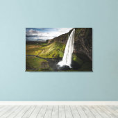 Seljalandsfoss Waterfall | IJsland Canvas Afdruk (Insitu (Houten vloer))