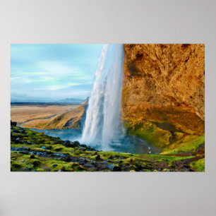 Seljalandsfoss Waterfall in IJsland Poster