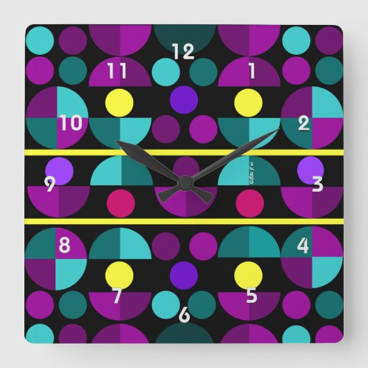 Semi-cirkels wandklok (Voorkant)