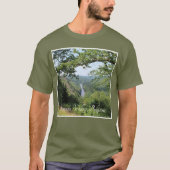 Semois Valley Uitzicht, Ardennes, België T-shirt (Voorkant)