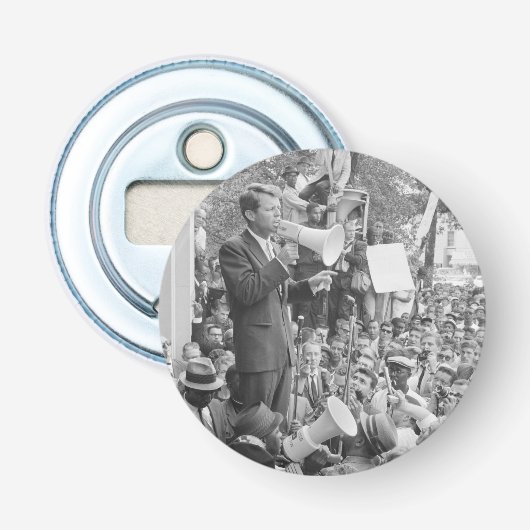 Sen. Robert Kennedy Campagne voor Amerikaans Presi Button Flesopener (Voorkant)