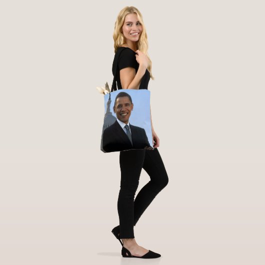 Senator Portrait, Amerikaans President Barack Obam Tote Bag (Op model)
