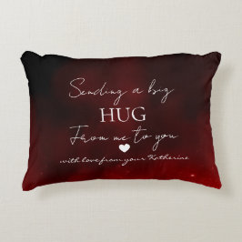 Sending a Big Hug – Personalized Love Message Accent Kussen