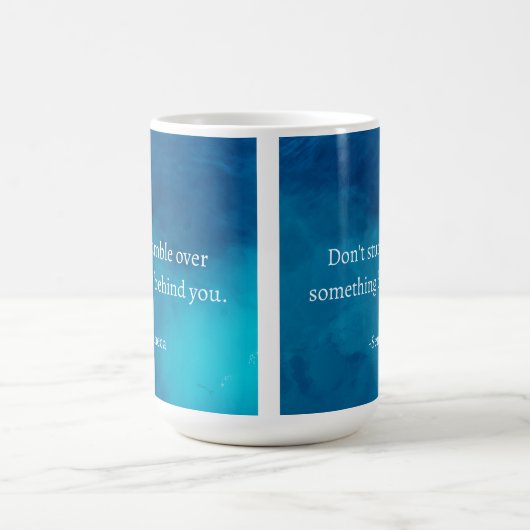 Seneca: Focus vooruit, niet op het verleden struik Magische Mok (Midden)