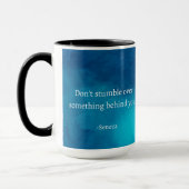 Seneca: Focus vooruit, niet op het verleden struik Mok (Links)