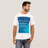 Seneca: Focus vooruit, niet op het verleden struik T-shirt (Voorkant volledig)