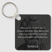 Seneca's Division: De Doers en de Critici Sleutelhanger (Voorkant)