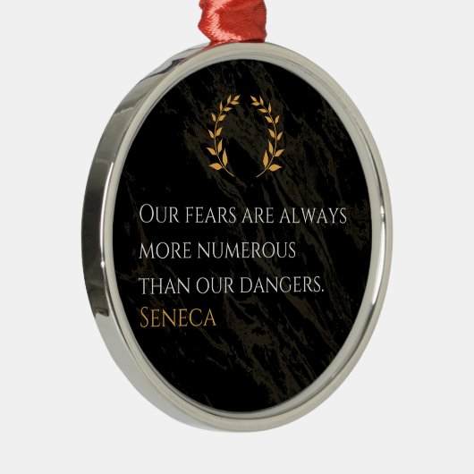 Seneca's Insight: Angsten in vergelijking met echt Metalen Ornament (Rechts)