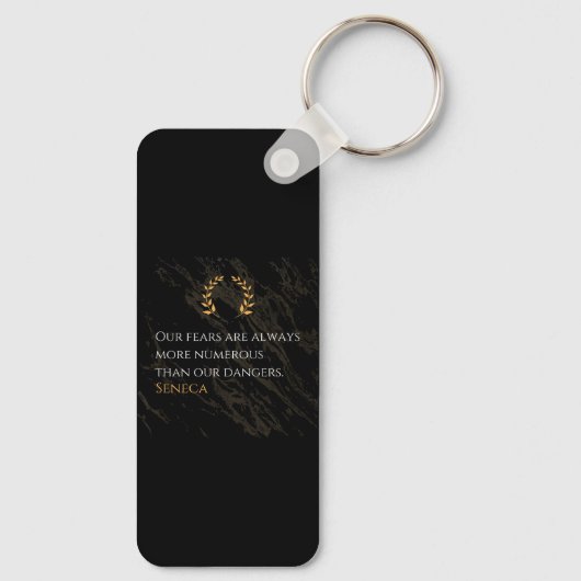 Seneca's Insight: Fears Compared to Real Dangers Sleutelhanger (Achterkant)