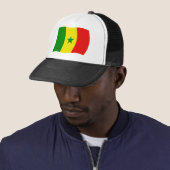 Senegalese Vlag Hoed Trucker Pet (In situ)