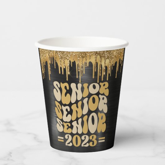 SENIOR 2023 BLACK & GOLD GLITTER DRIP CUSTOM PAPIEREN BEKERS (Voorkant)