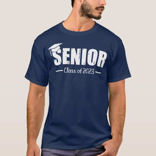 Senior class of 2023 graduation cap girl t-shirt (Voorkant)