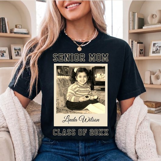 Senior Moeder Aangepaste Foto Script Naam Afstuder T-shirt