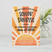 Senior Sunrise Middelbare School Afstudeerweek Uit Kaart (Staand voorkant)