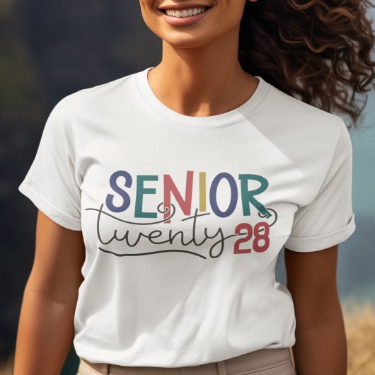 Senior vet kleurrijk afstuderen op maat jaar t-shirt