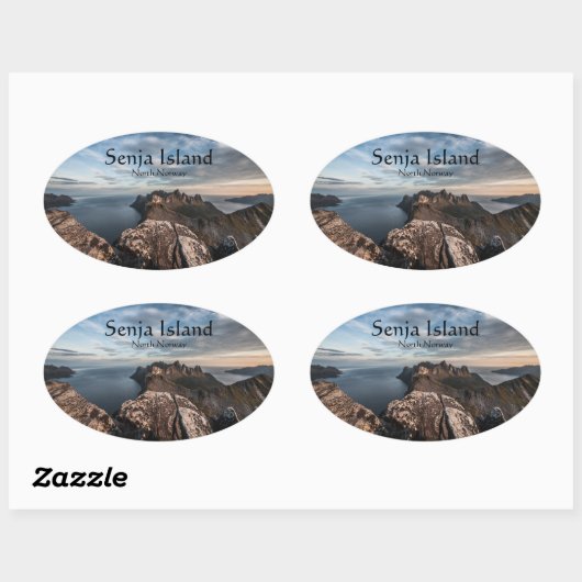 Senja Island Ovale Sticker (Vel)