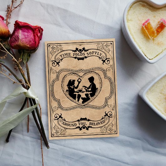 Sentimental Sepia Vintage Silhouette Heart Feestdagenkaart