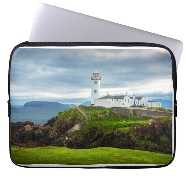 Sentinel of the Atlantic – Fanad Head Laptop Sleeve (Voorkant)
