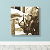 Sepia Afbeelding van twee paarden Up-Close Canvas Afdruk (Insitu (Houten vloer))