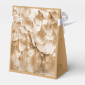 Sepia Angel Wing and Specks of Gold Bedankdoosjes (Achterkant)