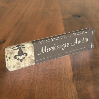 Sepia Butterfleur | Tan Butterfly op Fleur de Lis Naambordje