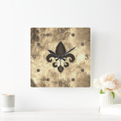 Sepia Butterfleur | Tan Butterfly op Fleur de Lis Vierkante Klok (Huis)
