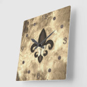 Sepia Butterfleur | Tan Butterfly op Fleur de Lis Vierkante Klok (Hoek)