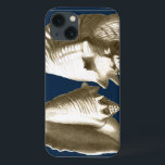 Sepia Conch Seashells Case-Mate iPhone Case<br><div class="desc">Je kunt de oceaan van deze Conch-zeeschok luid en duidelijk horen! Als je gestresst bent,  afbeelding je op het warme zandstrand. Deze keizersnede is een geweldig stuk kunst met een marine achtergrond om het afbeelding te laten opvallen om scherper te zijn.</div>