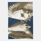 Sepia Conch Seashells Theedoek (Verticaal)