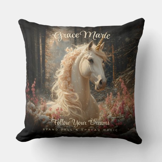 Sepia Forest Unicorn Sprookjesachtige Kasteelkuns Kussen (Voorkant)