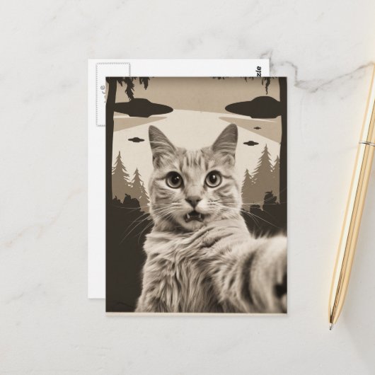 Sepia Funny Kat en UFO's Briefkaart (Voorkant / Achterkant in situ)