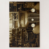 Sepia-kleurige oldtimer in de werkplaats legpuzzel (Verticaal)