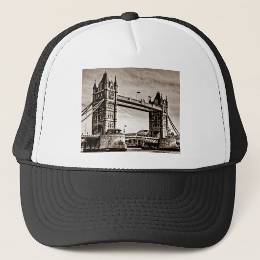  Sepia London Tower Bridge Trucker Pet (Voorkant)